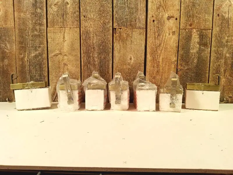 7 stocking holders