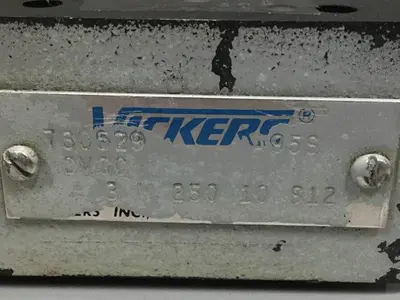 USED VICKERS CGVC3W25010S12
