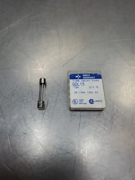 Used Gould Shawmut GDL15 Fuses | Palmetto Automation #1156395