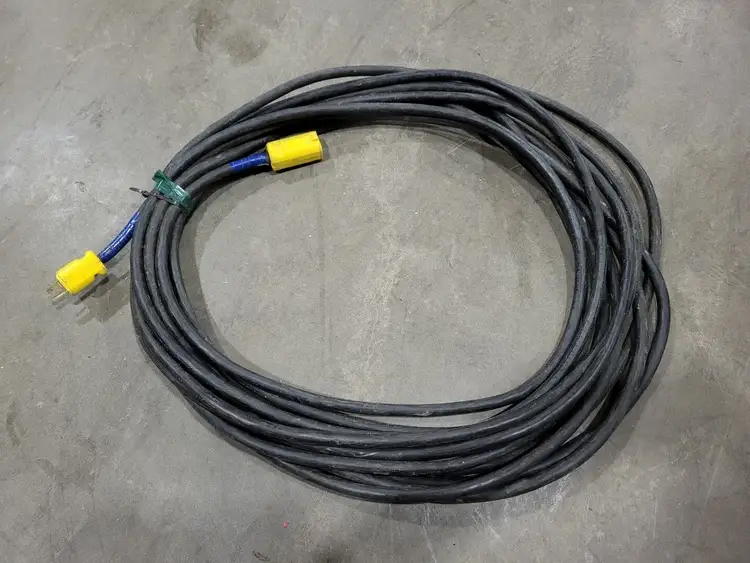 Used SOUTHWIRE _UNKNOWN_ Cable & Wire British Columbia CA | Lenmark #250584