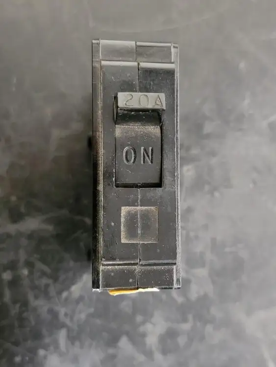 Used GENERAL ELECTRIC TQL1120 Switchgears British Columbia CA | Lenmark #243067