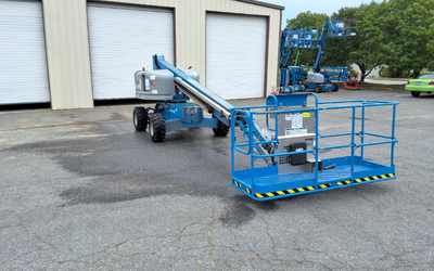 USED 2017 Genie S-45