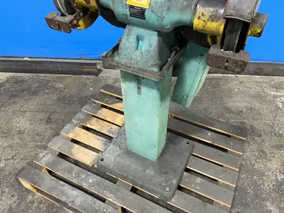 Used BALDOR M00 M88/197 Pedestal Type Grinders (Double End) Ohio US | HGR 24 #1580169