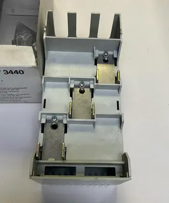New | in-Stock RITTAL SV3440 Bus Bars & Plugs Ohio US | Surplus Asset Holdings #1248000