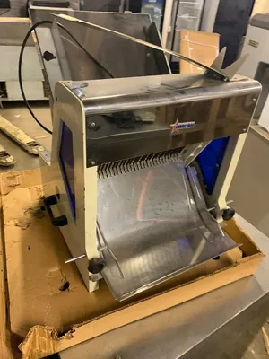 174-0068 Omcan 302 Half-Inch Commercial Countertop Bread Slicer
