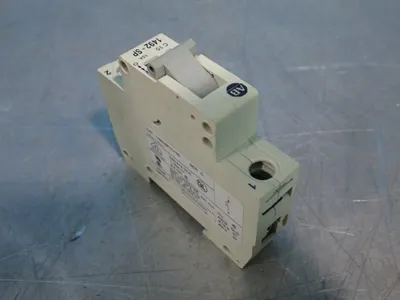 New | in-Stock ALLEN BRADLEY 1492SP1C100 Circuit Breakers Ohio US | HGR 24 #864378