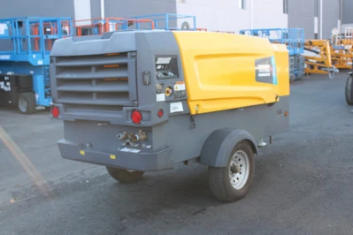 Used 2024 ATLAS COPCO XAS400-200 PACE Rotary Screw & Sliding Vane Air Compressors Pennsylvania US | National Lift Equipment #1381967