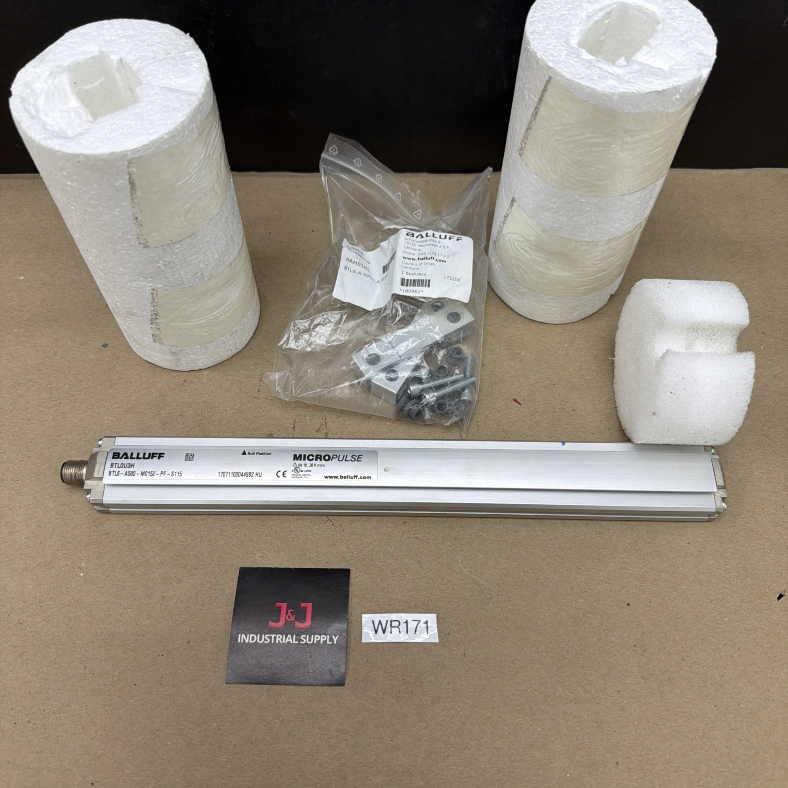 NEW Balluff BTL6-A500-M0152-PF-S115