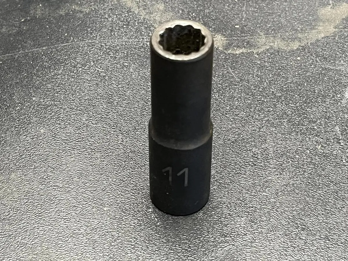 MATCO TOOLS "ADV" BDP11M2V, 3/8" DRIVE, 11MM. SOCKET, 2.5" DEEP/HIGH, 12 POINT.