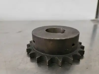 Roller Chain Sprocket 20 Teeth, Single