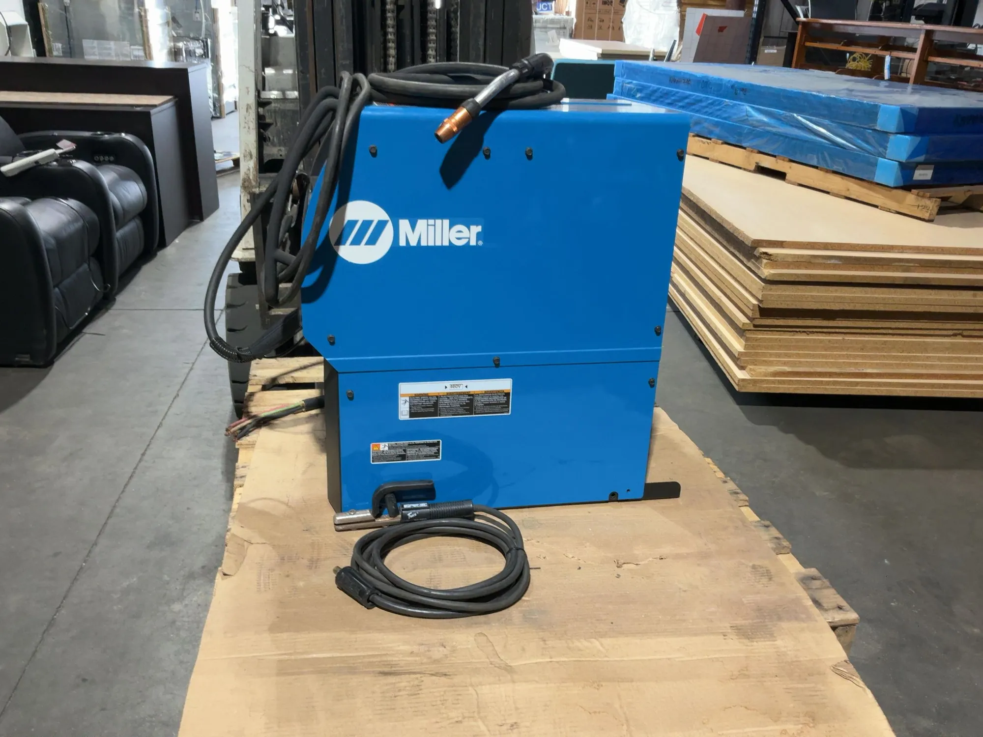 Used MILLER MILLERMATIC 350P INDUSTRIAL-GRADE, MULTI-PROCESS PULSED MIG WELDER Mig Welders Michigan US | Miedema Asset Management Group #1423460