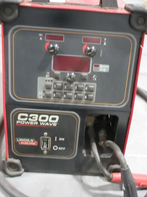 Used LINCOLN ELECTRIC POWER WAVE C300 WELDER Mig Welders Minnesota US | Machinesused.com #1418314