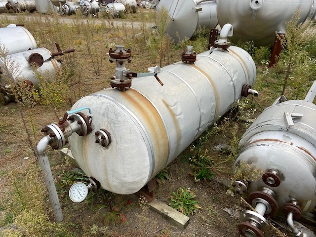 Used 1993 HART ENGINEERING CORP. 275 Gallon Stainless Steel Tanks New Jersey US | Perry Equipment #118958