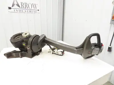 Toyota Tiller Drive Axel Steering Hub Off 7HBW23 Pallet Jack 4500 lb