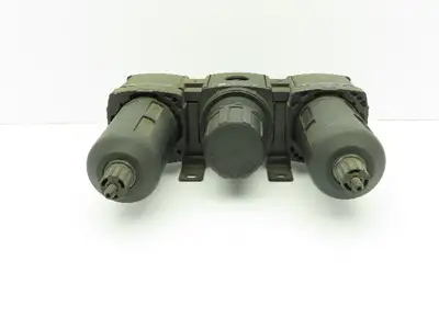 Wilkerson F18-03-SK00 Numatic Filter R18-03-F000 Reg L18-C3-LK00 Lubricator Assy