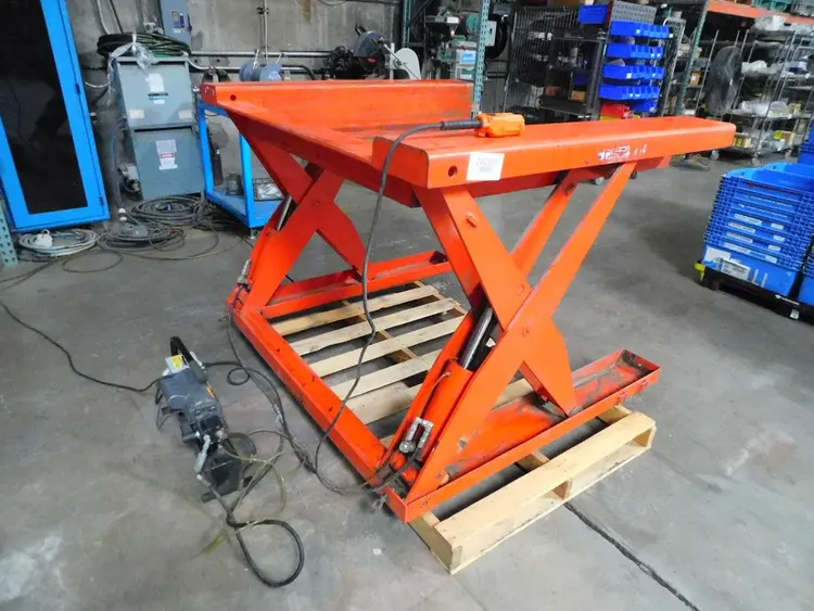 Used PRESTO XZ44-40 Material Handling (misc) Texas US | Aucto #1307281