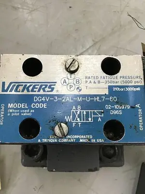 USED VICKERS DG4V-3-2AL-M-U-HL7-60