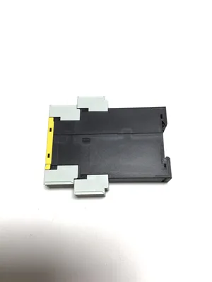 Siemens 3TK2830-1CB30 Safety Relay With Relay Release Mech Expansion 4NO 24V