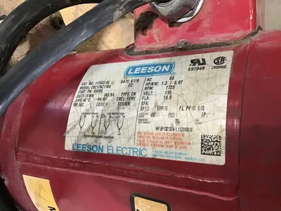 Thern 110 Portable Davit Crane Lifting 2000Lbs W/Leeson Electric Motor 1.3HP 1PH