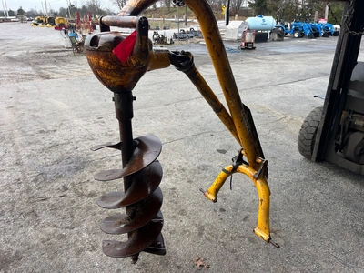 Danuser F8 Post Hole Digger | County Equipment Company LLC (3)