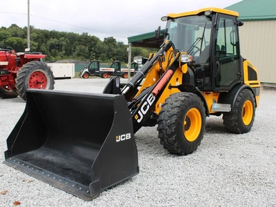 USED 2023 JCB 407