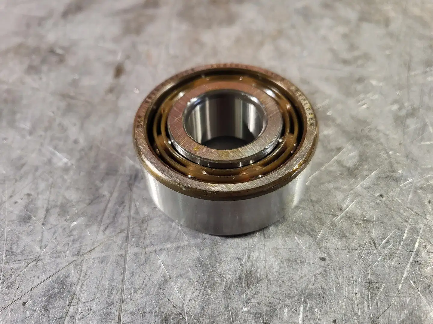 NEW SKF 3305-ATN9/C3
