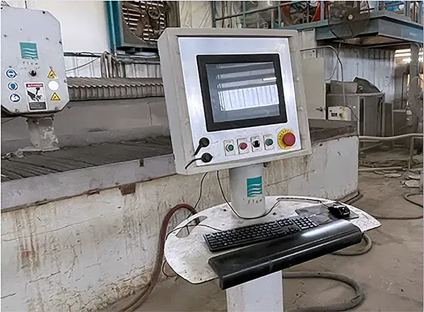 Used 2008 FLOW MACH3-4020/STONECRAFTER Waterjet Cutters | Machinery Marketing International #380258