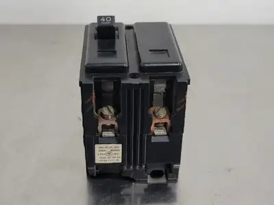Used BRYANT QP240 Switchgears British Columbia CA | Lenmark #244579