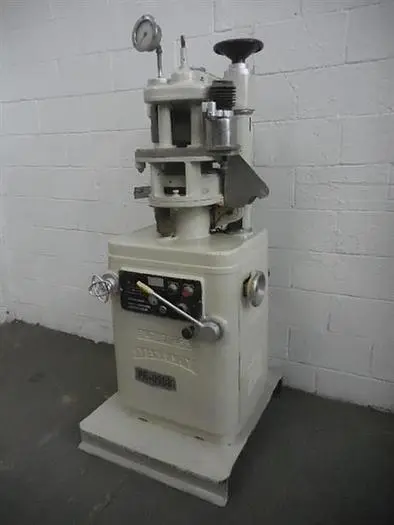 Used MANESTY _UNKNOWN_ Tablet Presses MX | UNION STANDARD EQUIPMENT CO. #134380