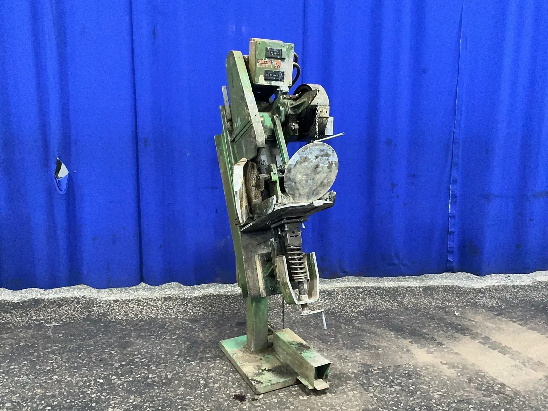 Used MARKEM 25A Vertical Band Saws Ohio US | HGR 24 #1330301