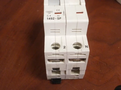USED Allen-Bradley 1492SP1C040-N