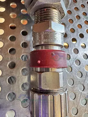 Used DWYER FLOTECHT V6EPS-S-D-1-S FLOW SWITCH W/ CROUSE MINDS LBY25 SA ELBOW Test Equipment - Other California US | Equipment Lab #1427413