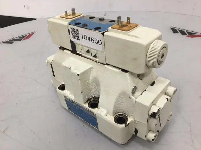 USED VICKERS DG4V-3-6C-M-U-HL7-60