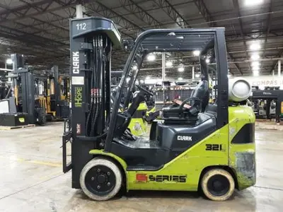 USED 2021 CLARK S32C
