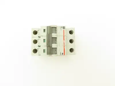 Cutler Hammer WMS3D03 3-Pole 3A Circuit Breaker Lot of 11