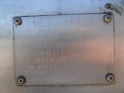 USED METO LIFT DM-01-150