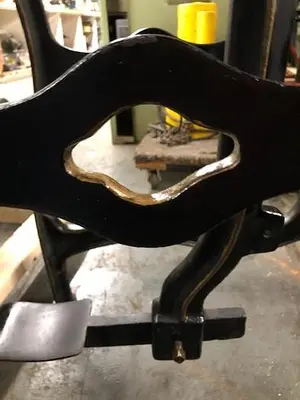 0282-385 R Blundell Foot Press – Circa 1870