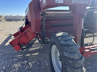 Used _UNKNOWN_ _UNKNOWN_ Windrowers/Swathers Idaho US | Tri-Steel Manufacturing #1557090