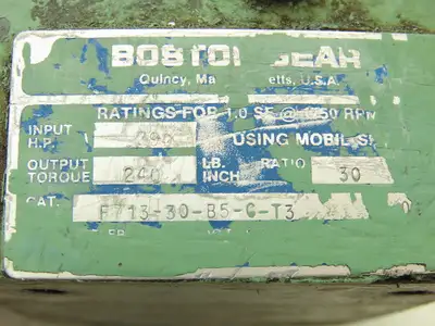 Boston Gear F713-30-B5-G-T3 Gearbox 30:1 Ratio 58rpm 56C Threaded Output Shaft