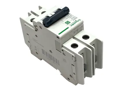 USED SCHNEIDER ELECTRIC MULTI 9 30A C-CURVE MINIATURE BREAKER BOX OF 5