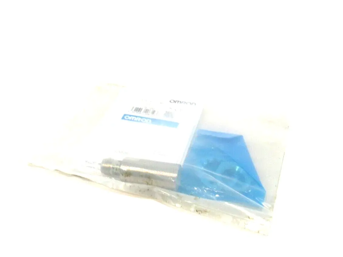 NEW OMRON E2E-X7D1-M1 PROXIMITY SENSOR E2EX7D1M1