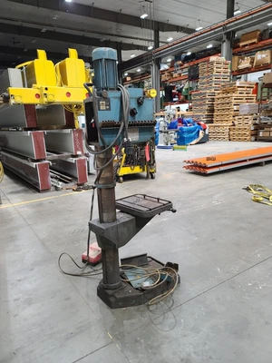 HM Machinery 26” Drill Press, Model A008