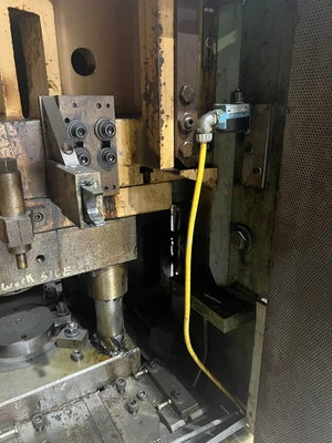 USED 1971 MINSTER MINSTER S1-200-30-36 PRESS