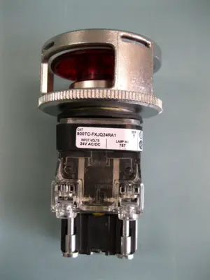 USED Allen-Bradley 800TC-FXJQ24RA1