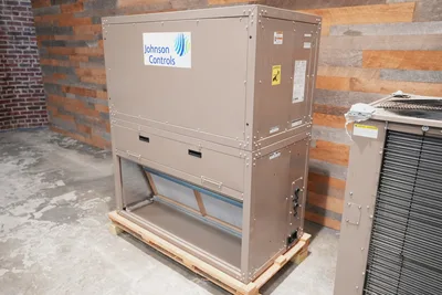 NOS Johnson Controls 10 Ton Central Cooling Air Conditioner
