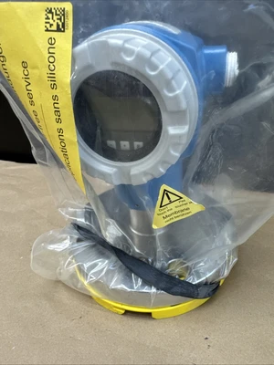 NEW Endress+Hauser FMB70-DCM9/115