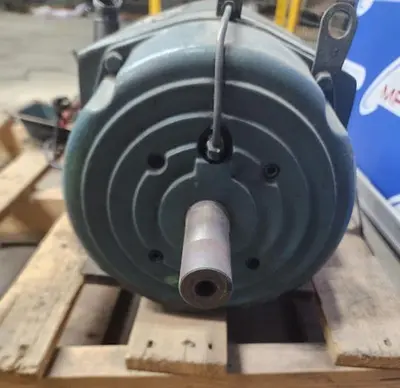 USED EATON DYNAMATIC M2-100148-9043