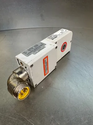 Allen Bradley 42LRC-5010 + 42LTB-5000 Base + Photoswitch (5D-14) )