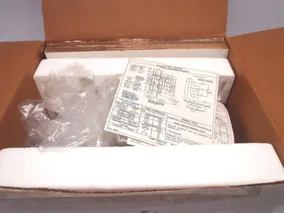 New | in-Stock CUTLER HAMMER FREEDOM SERIES REVERSING MOTOR STARTER MAN/AUTO RE Starters | Maverick Industrial Sales #1107577