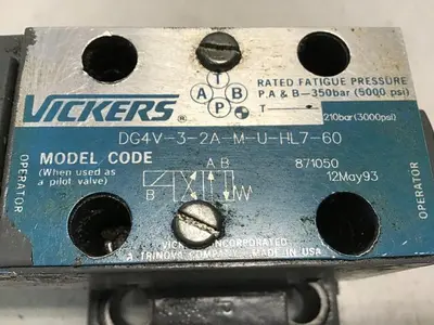 USED VICKERS DG4V-3-2A-M-U-HL7-60
